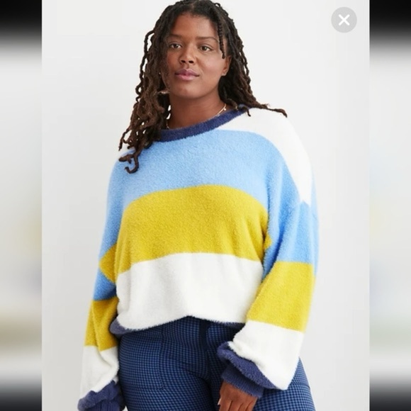 Aerie Flurry Fuzzy Crewneck Sweater - Picture 2 of 5